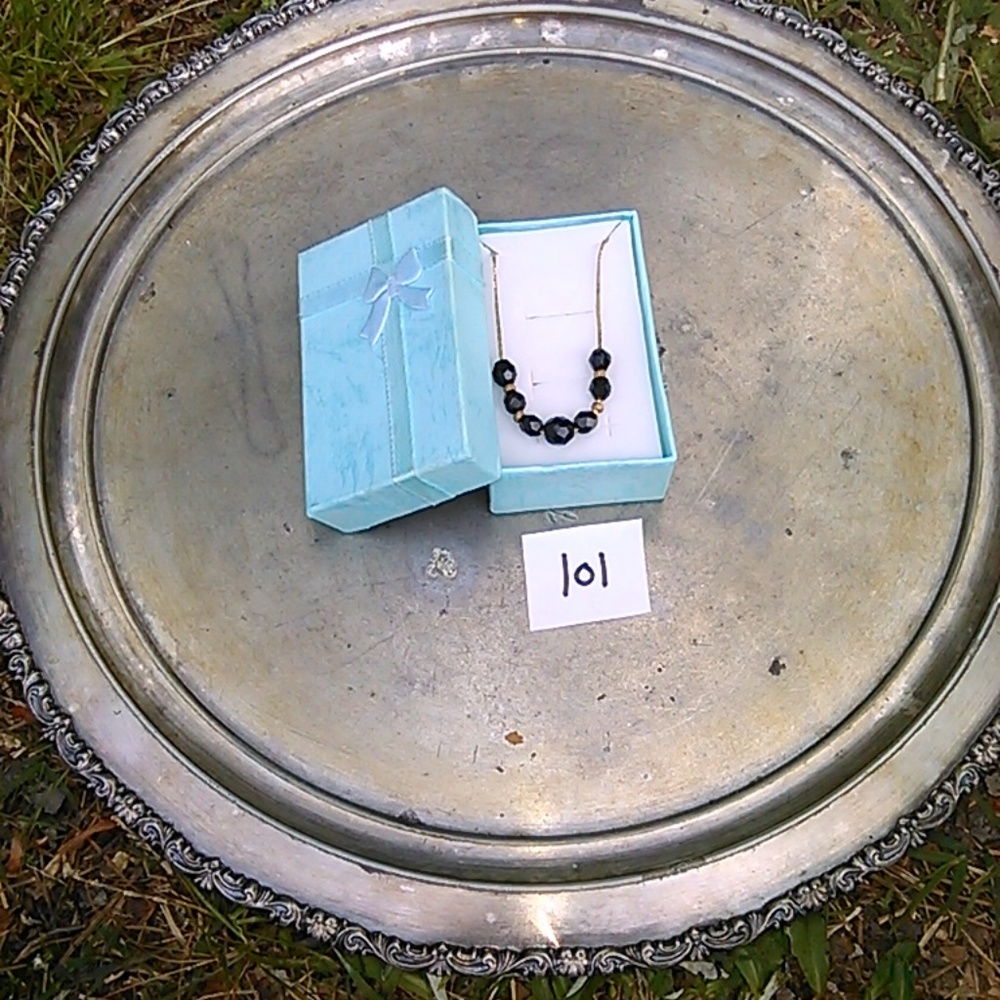 vintage gold and black bead neaklace